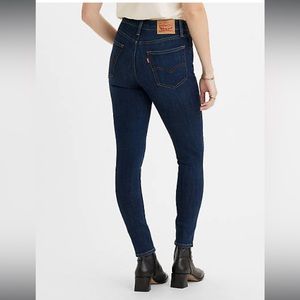Levi’s 721 High Rise Skinny Women’s Jeans Size 27